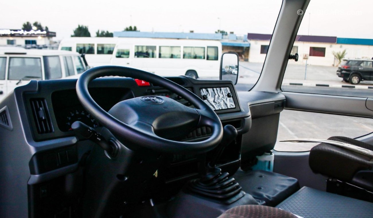 Toyota Coaster TOYOTA COASTER 4.2L MT 2022 #N0O82