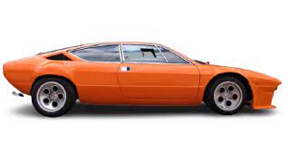 Lamborghini Urraco exterior - Side Profile