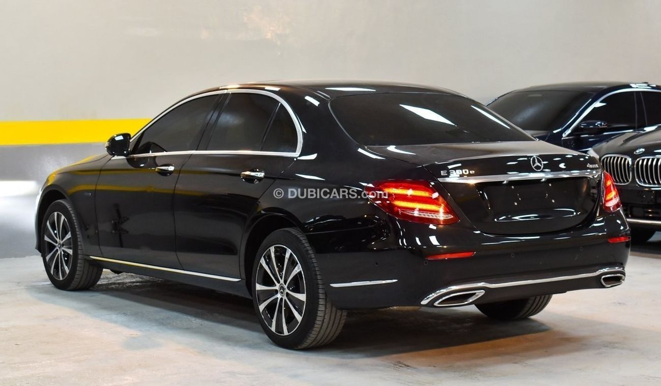Mercedes-Benz E300 EQ POWER Hybrid  4Mattic  Korean specs