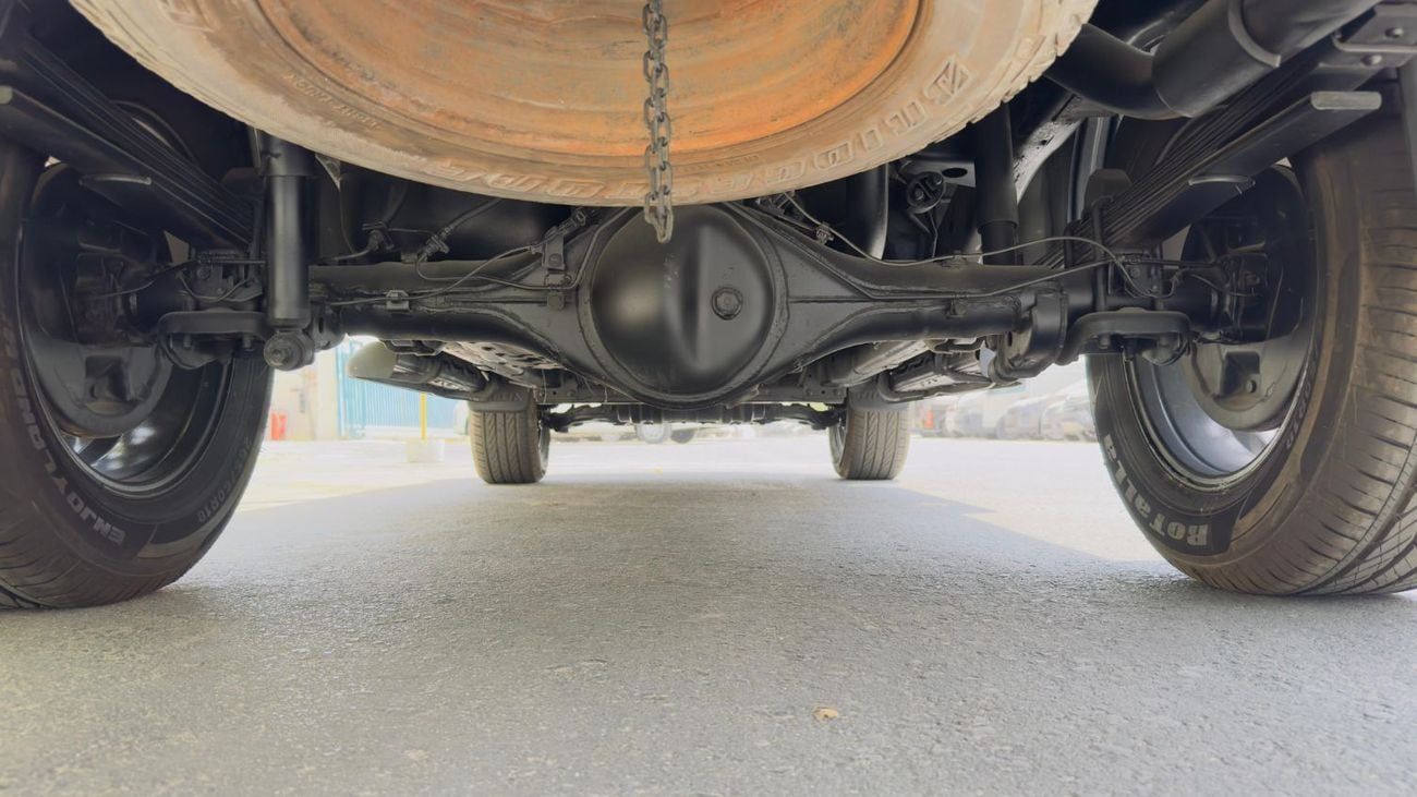 Toyota Hilux SINGLE CABIN | 4WD | 2.8L DIESEL ENGINE | AT | RIGHT-HAND-DRIVE