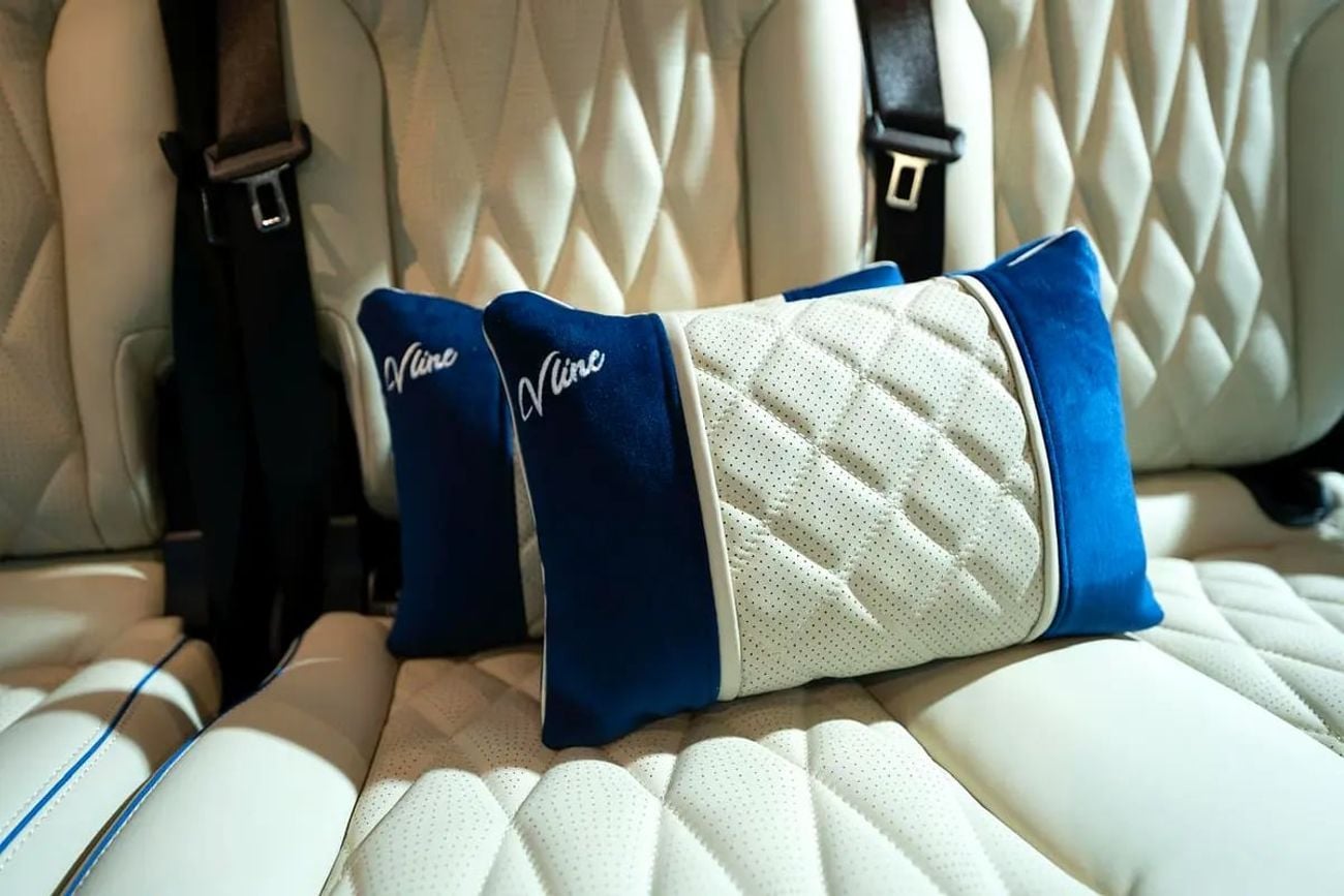 مرسيدس بنز V 300 NEW ARRIVAL 2026 MODEL LUXURY MERCEDES GCC V300 with ADDITIONAL REAR AC-2 YEARS WARRANTY BY VLINE