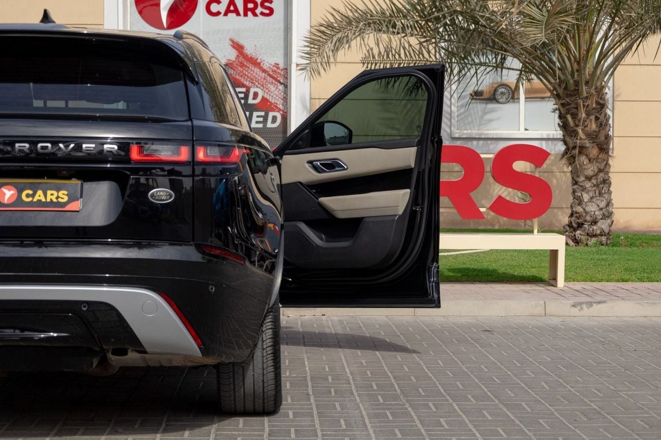 Land Rover Range Rover Velar P250 R-Dynamic SE 2.0L Range Rover Velar R-Dynamic SE 2022 GCC | Agency Warranty