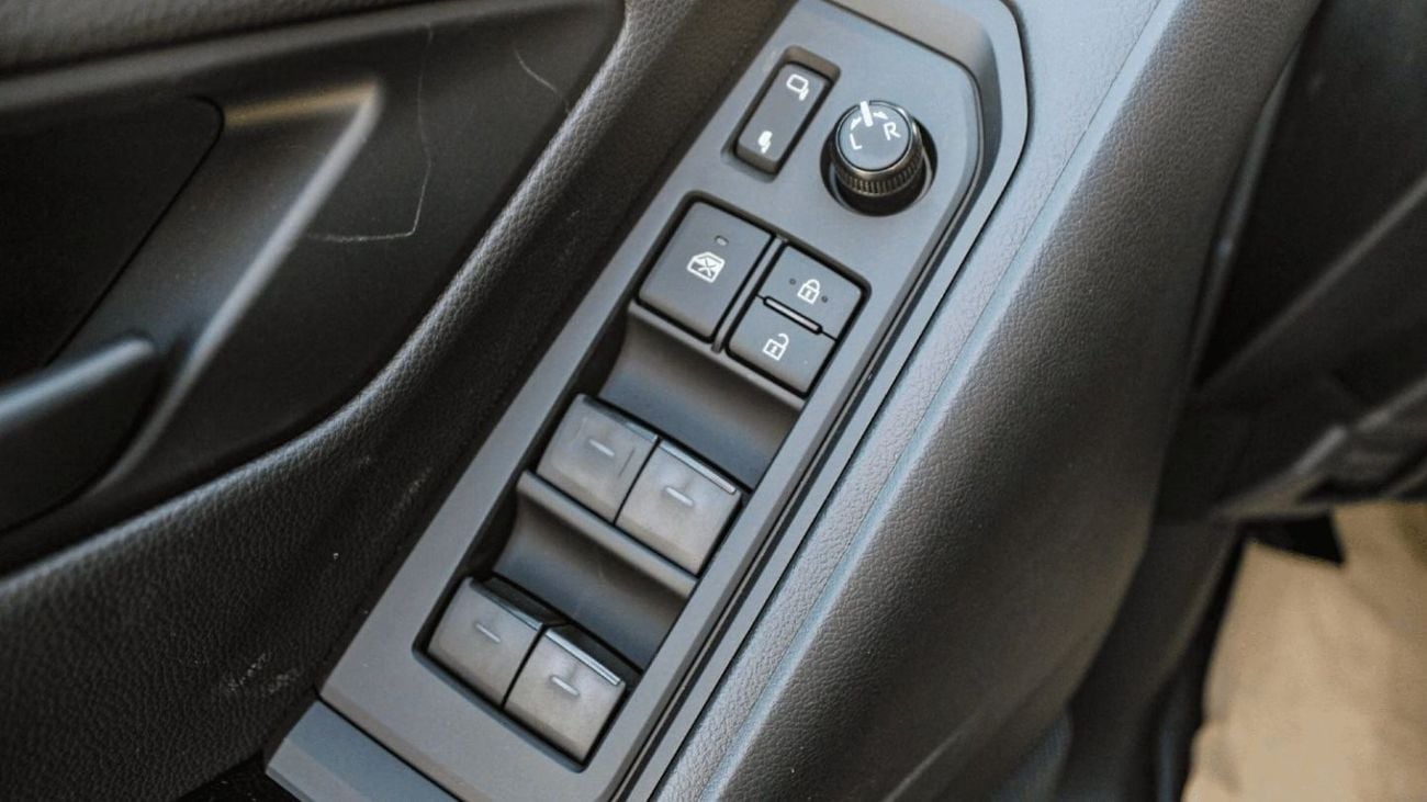 Toyota Land Cruiser GXR V6 4.0L Petrol 2024YM [EXPORT TO NIGERIA ONLY]