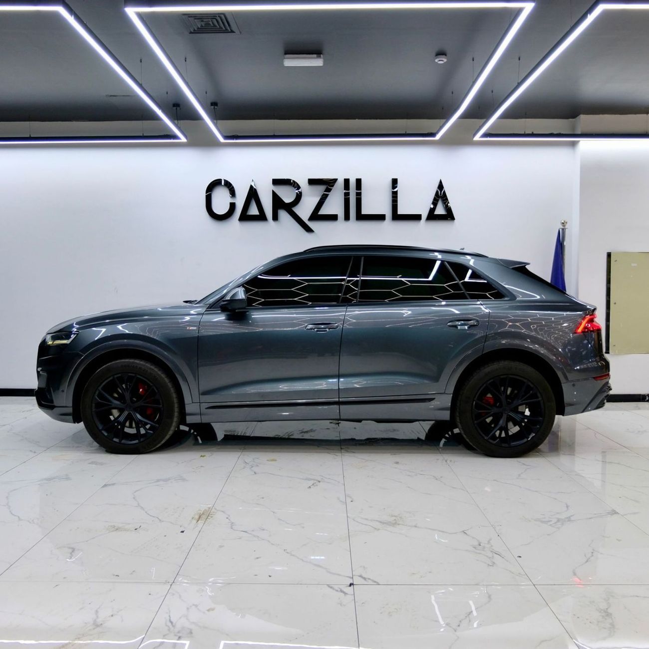 Audi Q8 55 TFSI quattro S-Line 3.0L (340 HP) AED 3,721 l 0% Down Payment l S Line l 1 Year Warranty