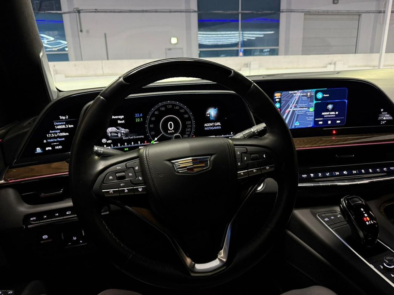 كاديلاك إسكالاد Premium Luxury Platinum 6.2L 4WD