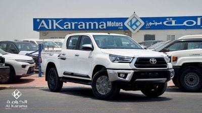 Toyota Hilux 2.7 SR5 | 4x4 AUTOMATIC TRANSMISSION | Wireless Charger | Climate Control | GCC Specs