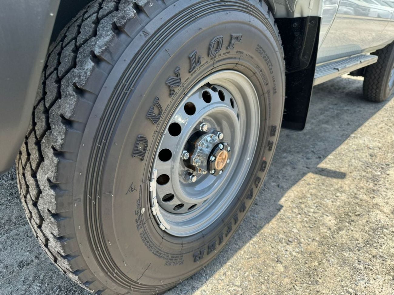 تويوتا لاند كروزر Toyota LandCruiser 78 Hardtop 2.8L Turbo Diesel Auto