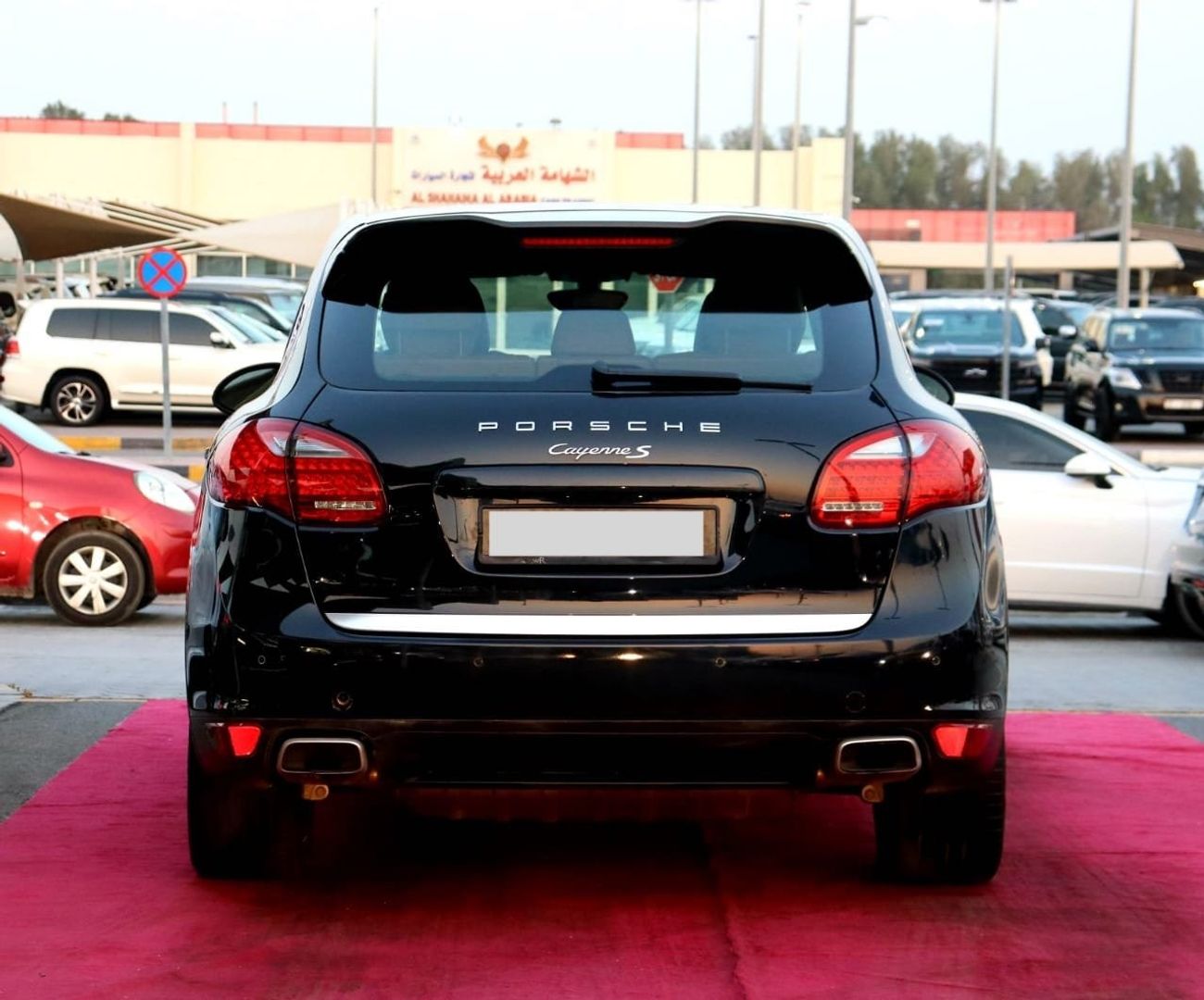 Porsche Cayenne Porsche Cayenne S / 2014 / Only 91,000KM / GCC / Free Accident