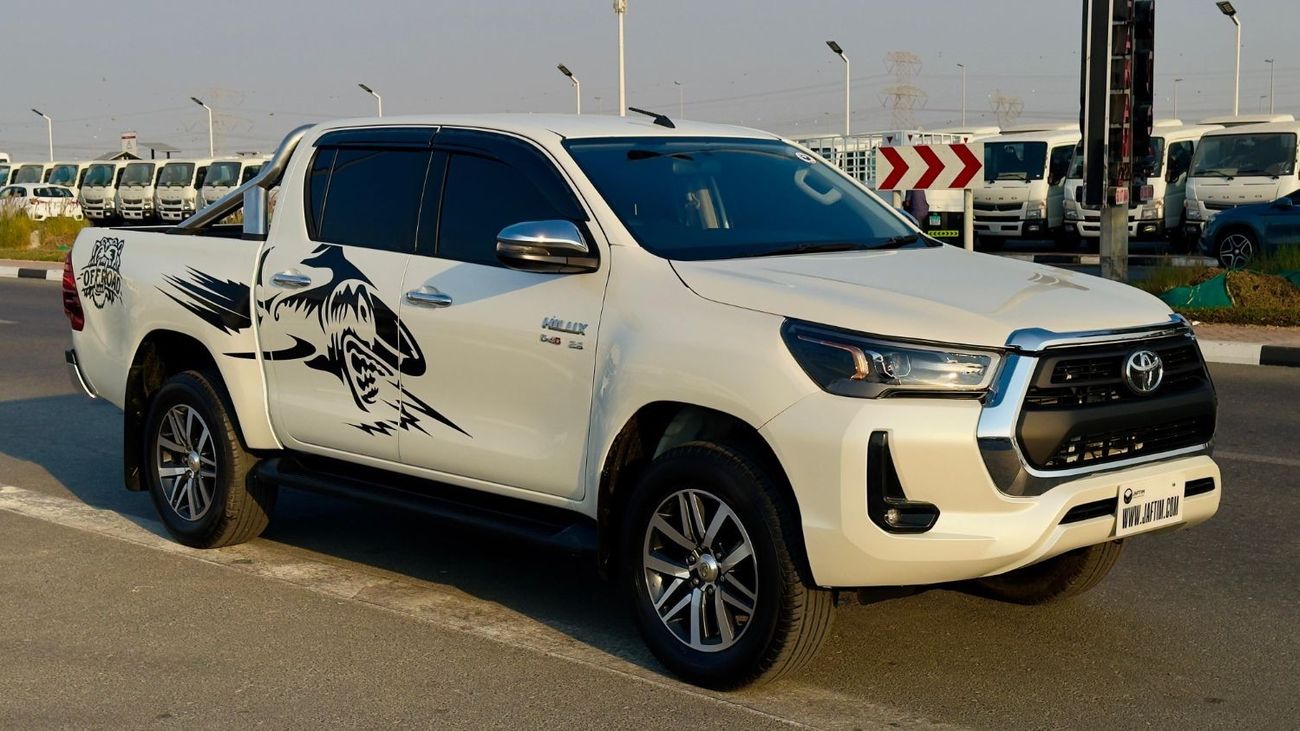 Toyota Hilux PREMIUM CONDITION | RHD | 2018 | 2.8L DIESEL ENGINE | (AT) | REAR VIEW CAMERA | SIDE BODY STICKER
