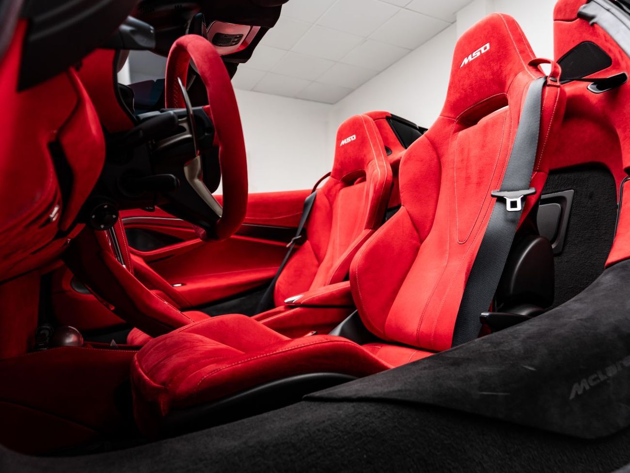 مكلارين 750S سبايدر 2024 Mclaren 750s Spider, 2027 Mclaren Warranty, MSO, Full Service History, Low KMs, GCC