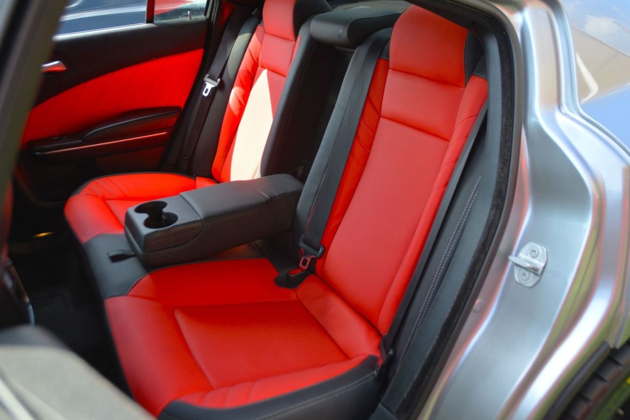 Dodge Charger R/T Highline CHARGER//RT/V8/5.7L**VERY CLEAN **ORIGINAL AIR BAGS**VERY GOOD CONDITION