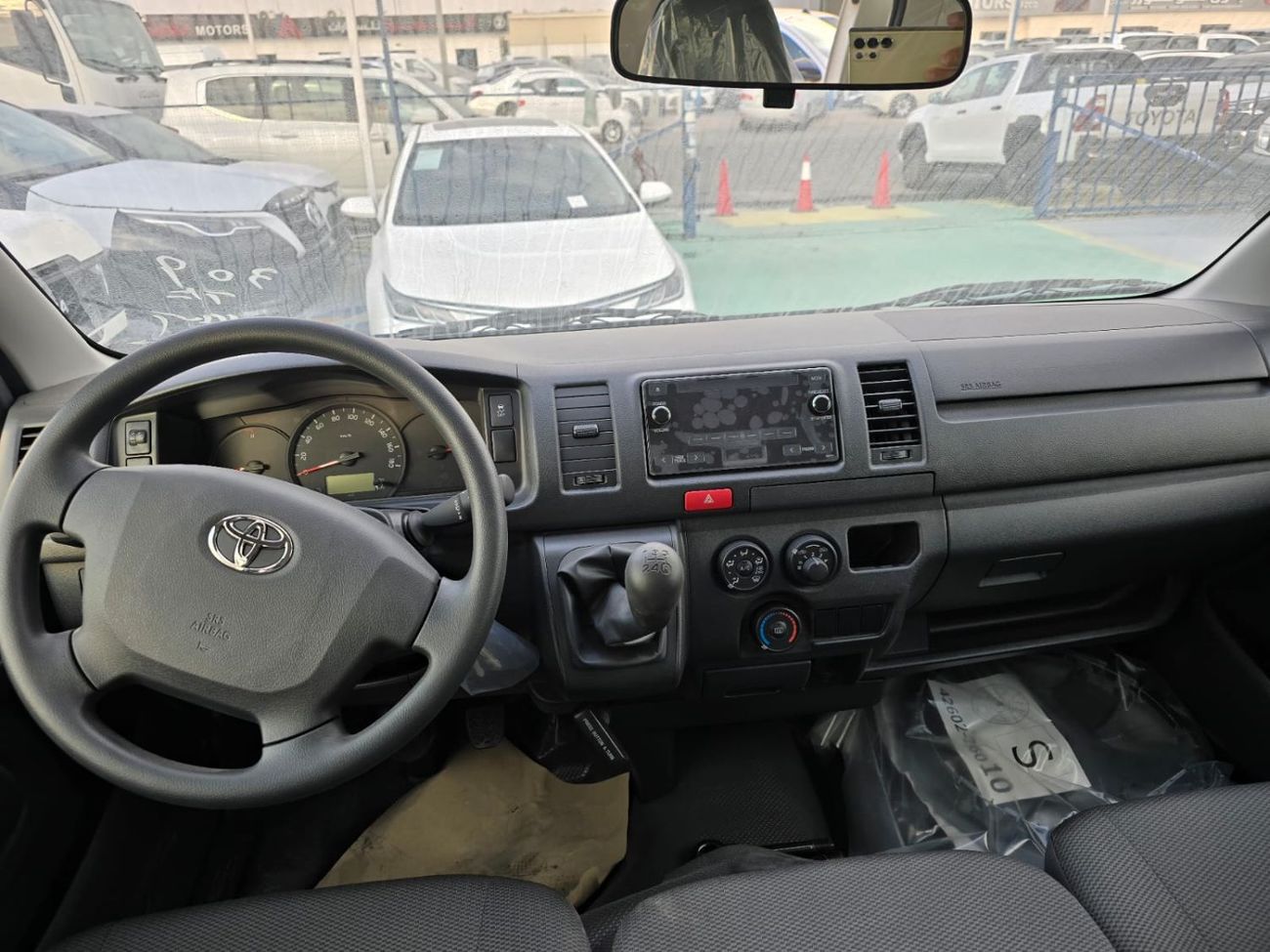 تويوتا هاياس Van 2.8L (174 HP) M/T