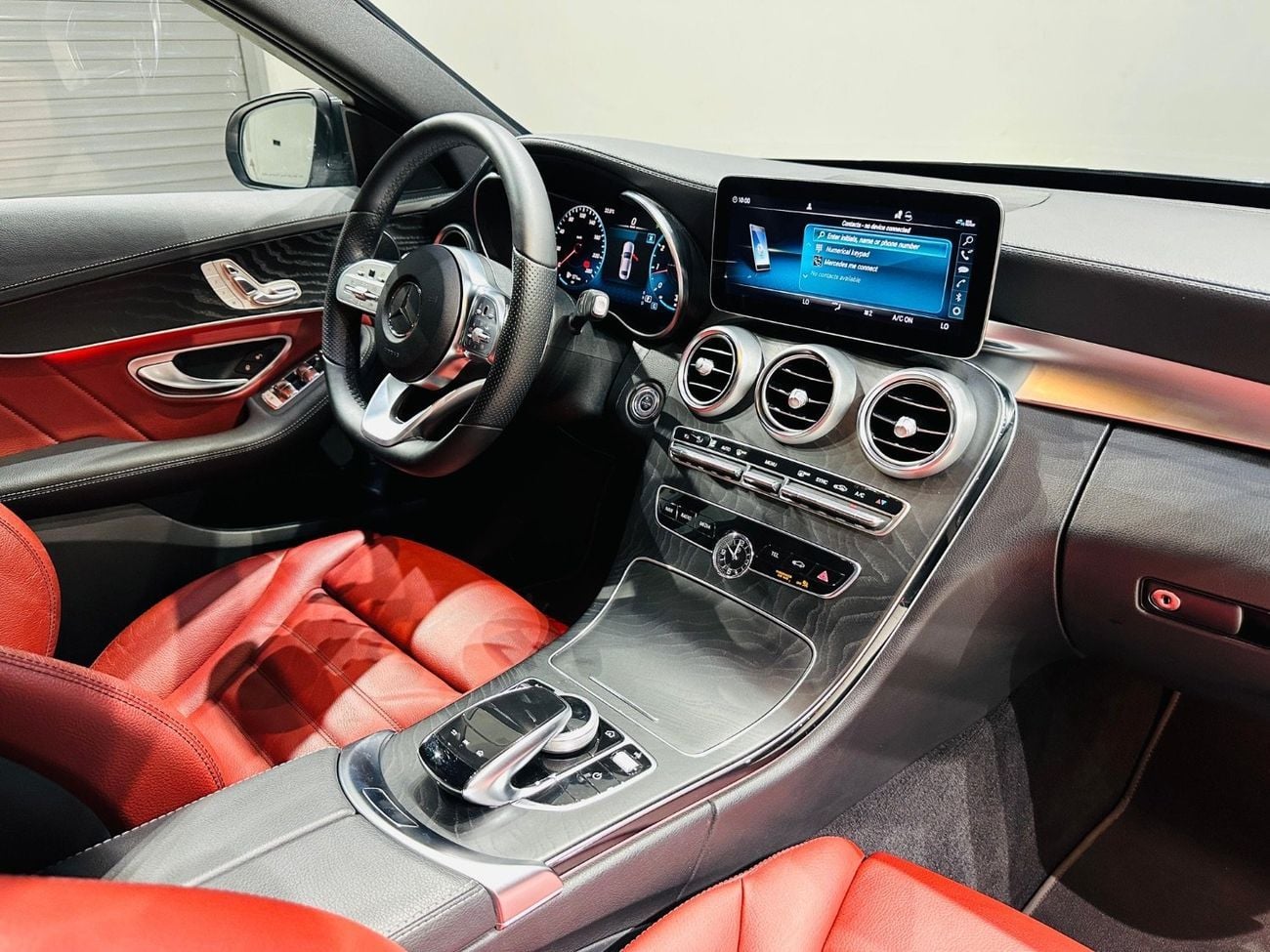 Mercedes Benz C200 AMG FULL OPTION