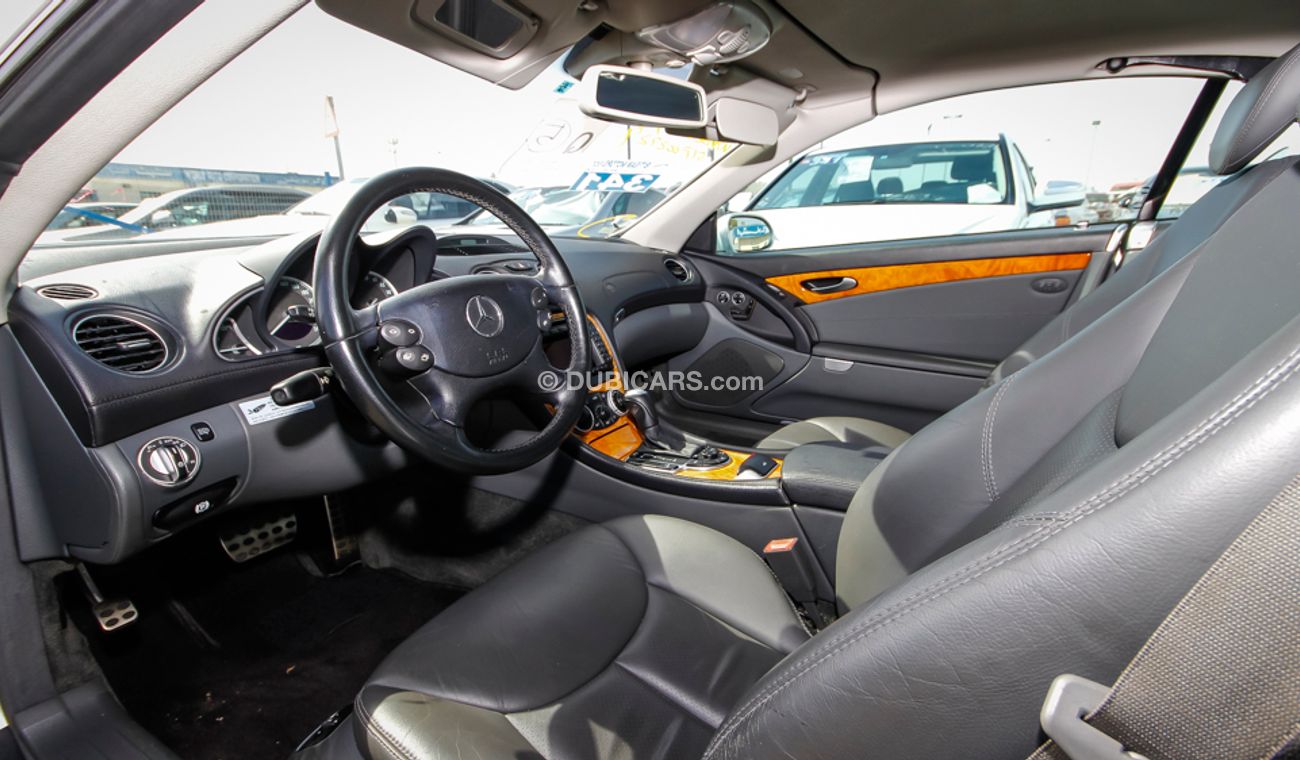 مرسيدس بنز SL 550