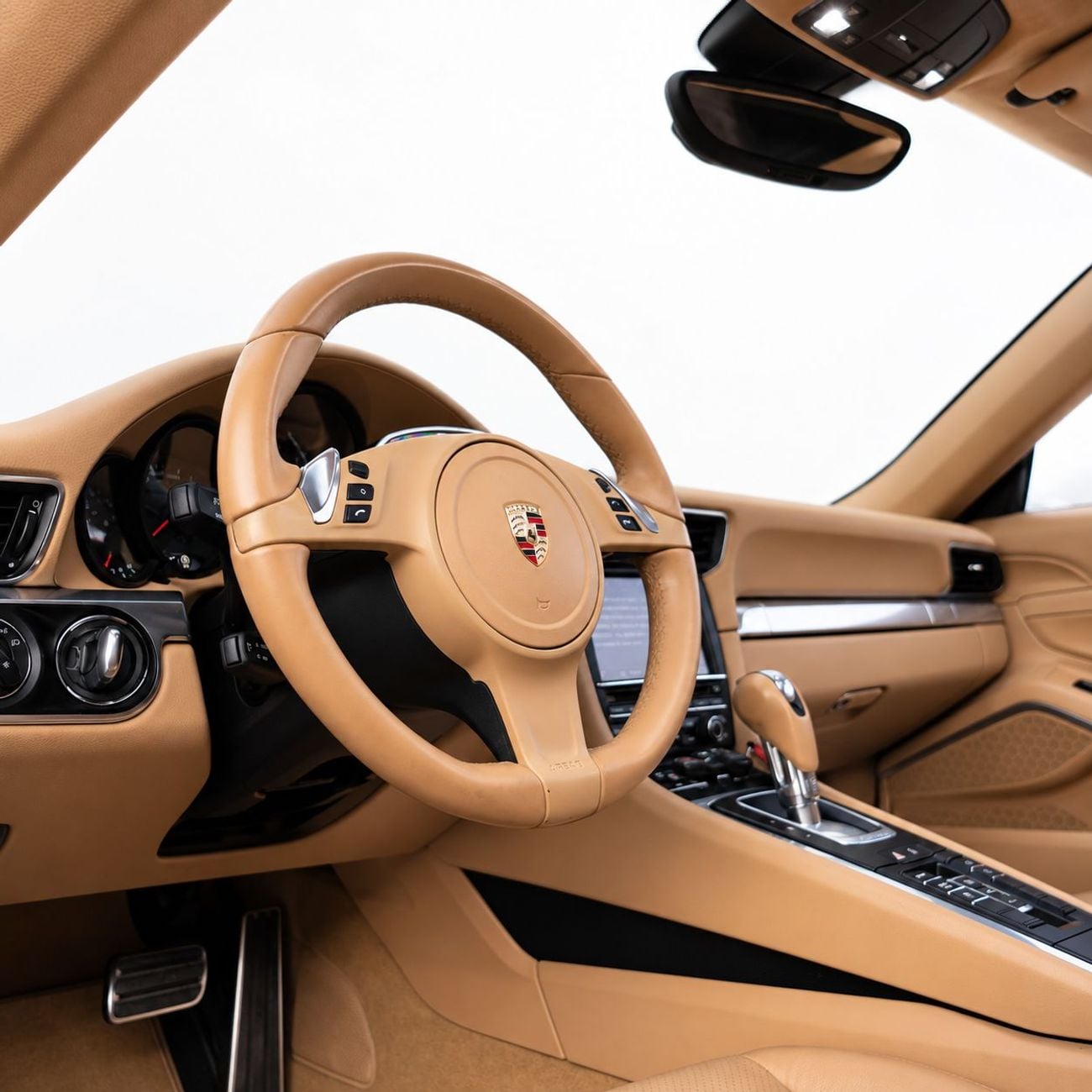 Porsche 911 CARRERA AED 199,950 CASH • Porsche 911 Carrera • 1 Year Warranty