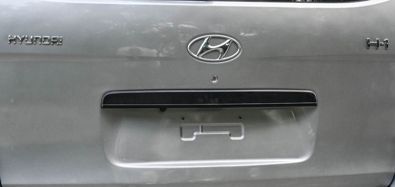 Hyundai H-1 Hyundai H1 Van Diesel , 2019 Korean, accident-free, in excellent condition