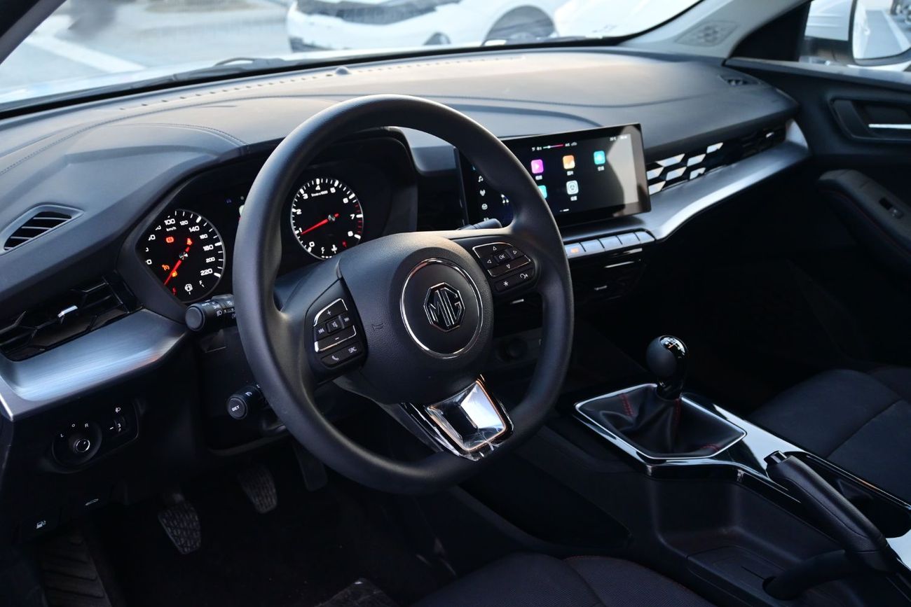 MG 5 MG5 1.5L, Manual Petrol, Model 2025 Color White