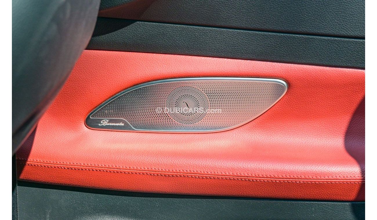 Mercedes-Benz E450 Coupe Mercedes E450 AMG V6 Convertible 2022 USA ( GPS is GCC & Facelift is GCC )