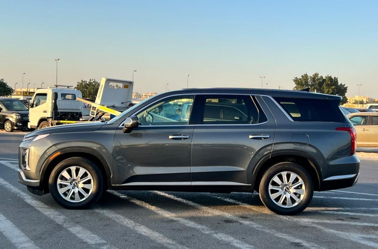 هيونداي باليساد 2023 Hyundai Palisade  MidOption-3.8L V6-AWD 4x4 - -Big Screen - Radar & Sensor