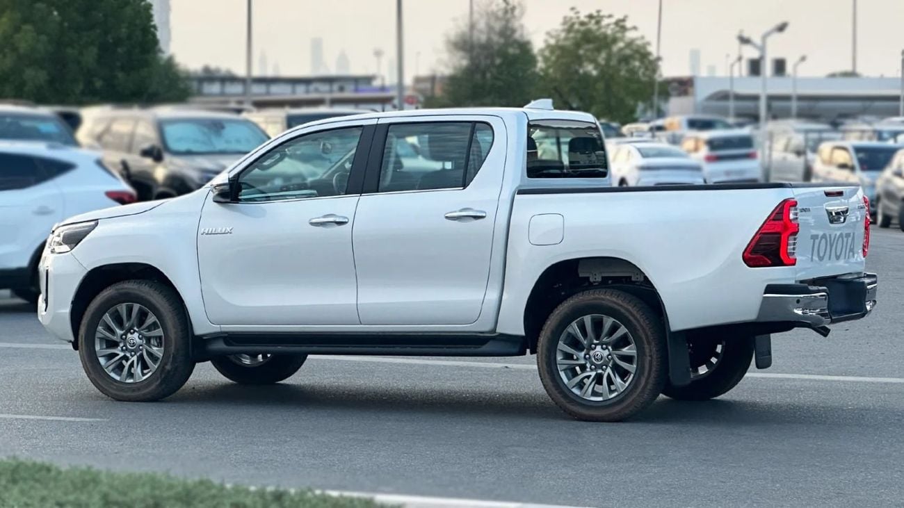 Toyota Hilux 2025 Toyota Hilux 2.8L Diesel 4WD Automatic (RHD)
