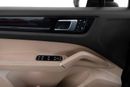 Porsche Cayenne Std 3.0L (340 HP)