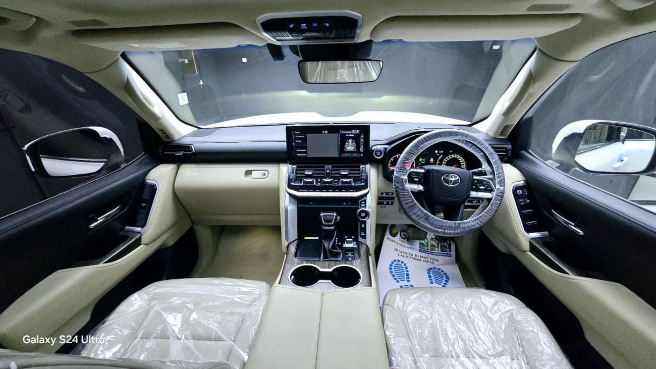 Toyota Land Cruiser VX 3.3L