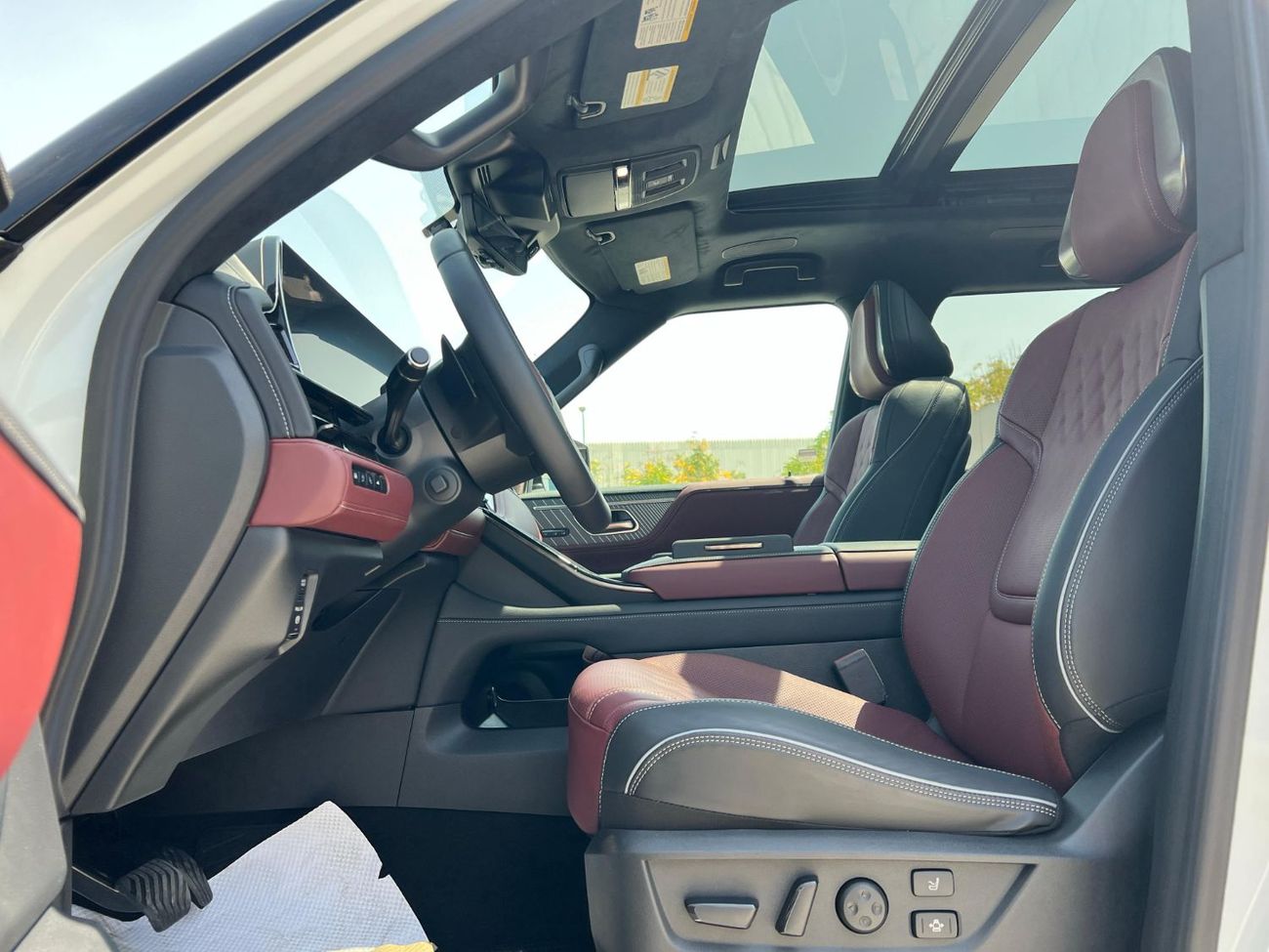 إنفينيتي QX80 Autograph Captain Chairs 3.5L