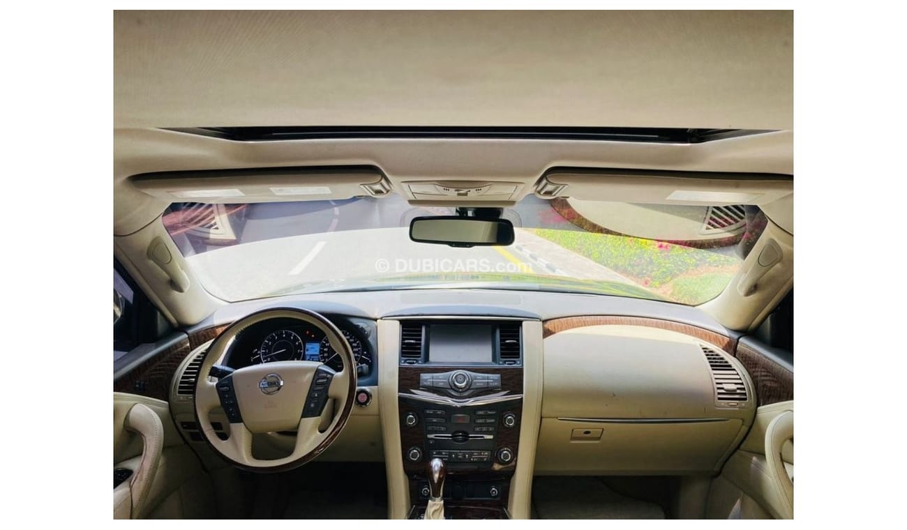 Nissan Patrol Nissan patrol platinum LE 2010 full option perfect condition