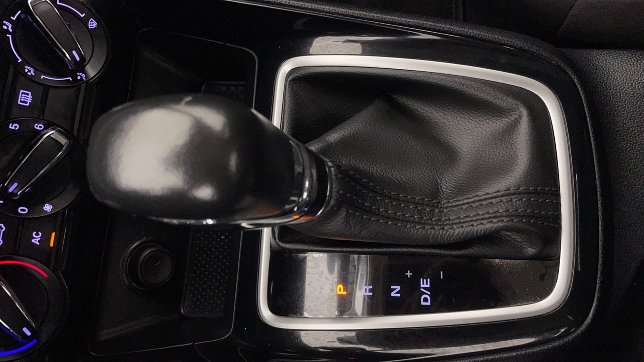 أم جي 5 STD 1.5 | بدون دفعة مقدمة | اختبار القيادة في المنزل