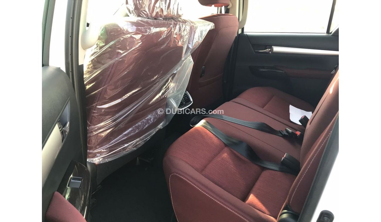 Toyota Hilux 2.4L MODEL 2021  DIESEL 4X4 KEY START WITH DVD REAR CAMERA AUTO TRANSMISSION EXPORT ONLY