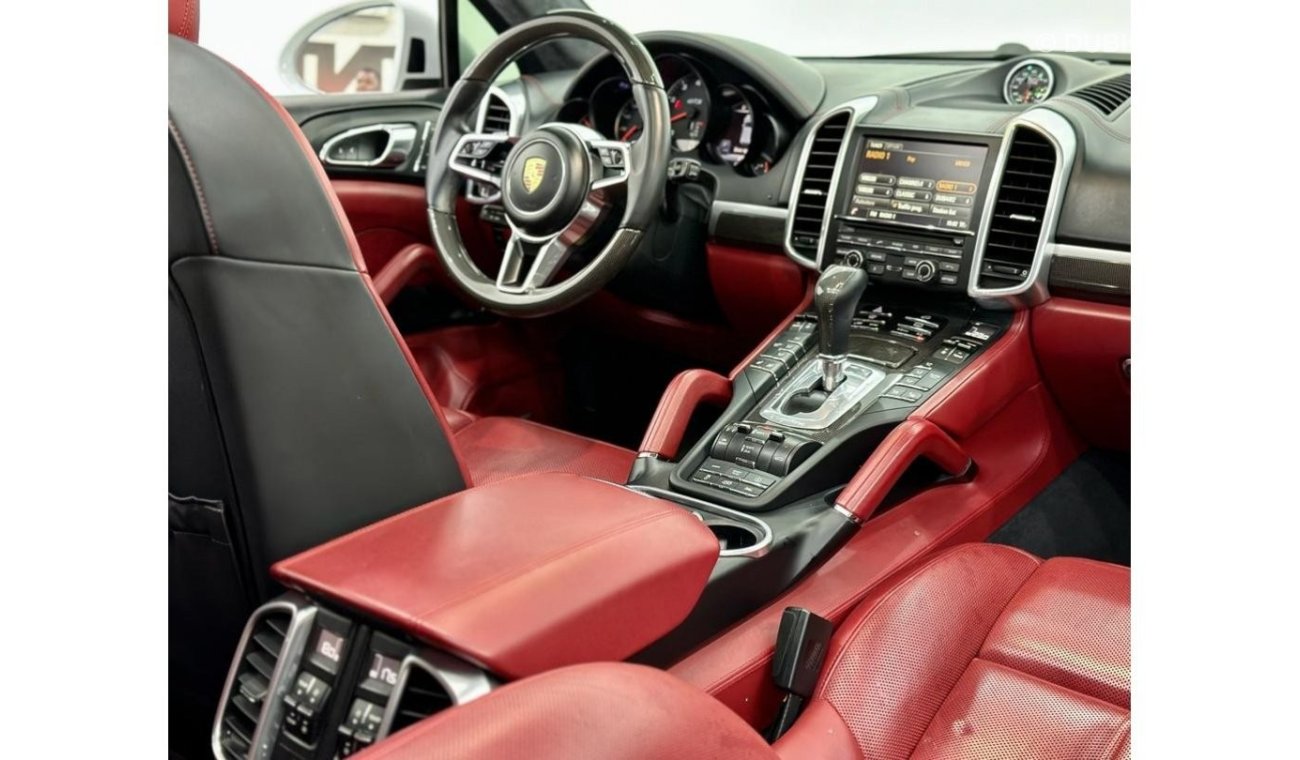 Porsche Cayenne 2016 Porsche Cayenne GTS, Full Service History, Warranty, GCC