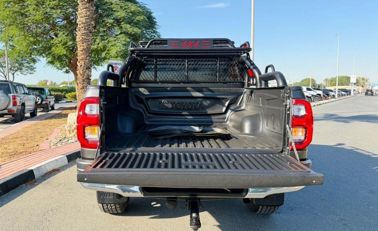 Toyota Hilux FRONT BUMPER | 4X4 SPORTS BAR | LEATHER SEATS | AUTO | 2.8L DIESEL | POWER SEATS