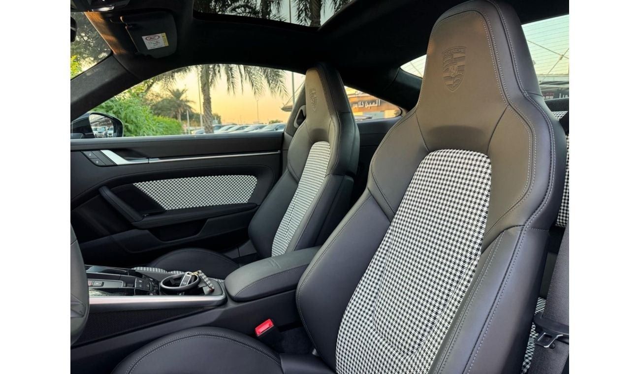 بورش 911 Turbo 3.8L (580 HP) Coupe GCC SPEC UNDER WARRANTY