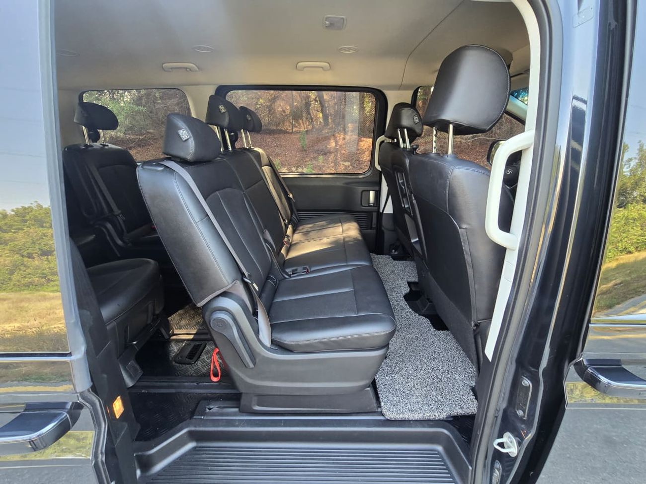 هيونداي ستاريا HYUNDAI STARIA 2023 DIESEL // LOW MILEAGE // 11 SEATES // FULL OPITION // PERFECT CONDITION