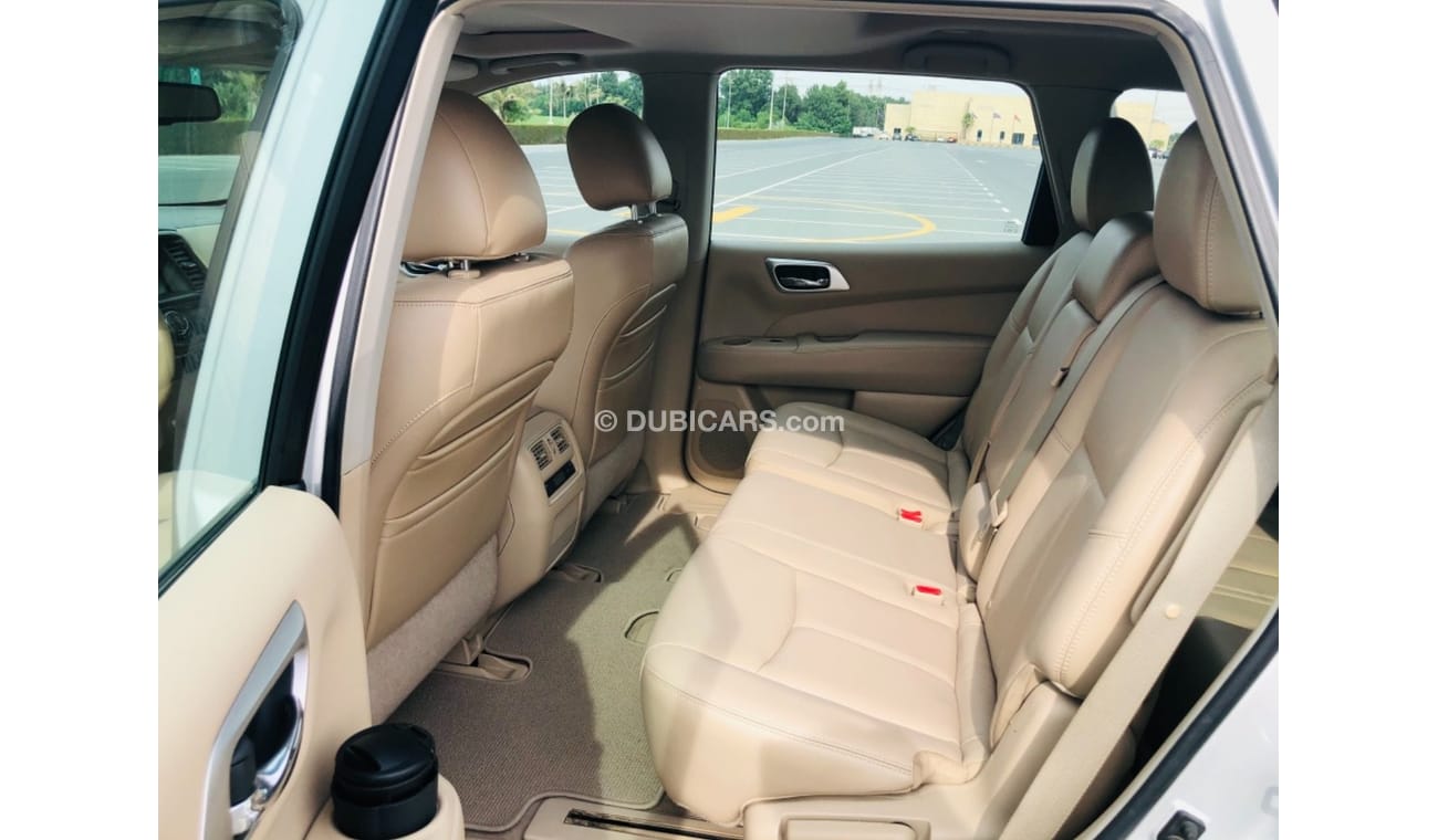 نيسان باثفايندر SV نيسان باثفندر موديل 2013 خليجي حاله ممتازه من الداخل والخارج كراسي جلد وبانوراما ومثبت سرعه مالك 