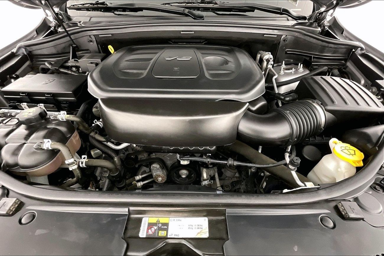 Volkswagen T ROC R-Line | 1 year free warranty | 0 Down Payment