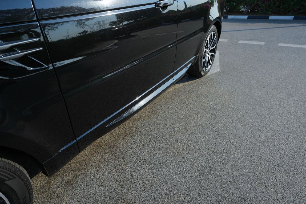 Land Rover Range Rover Sport HSE 3.0L (335 HP)