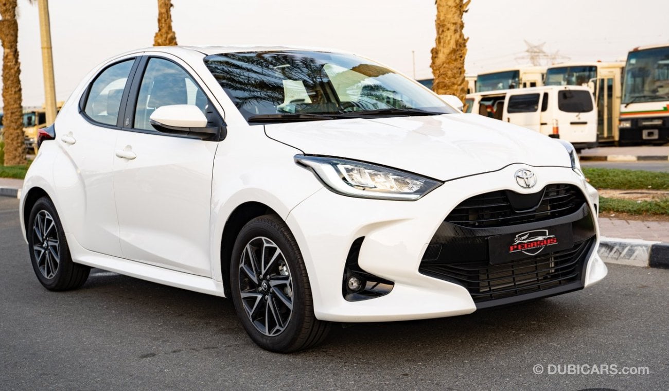 Toyota Yaris HATCHBAC 2022 model 1.5L