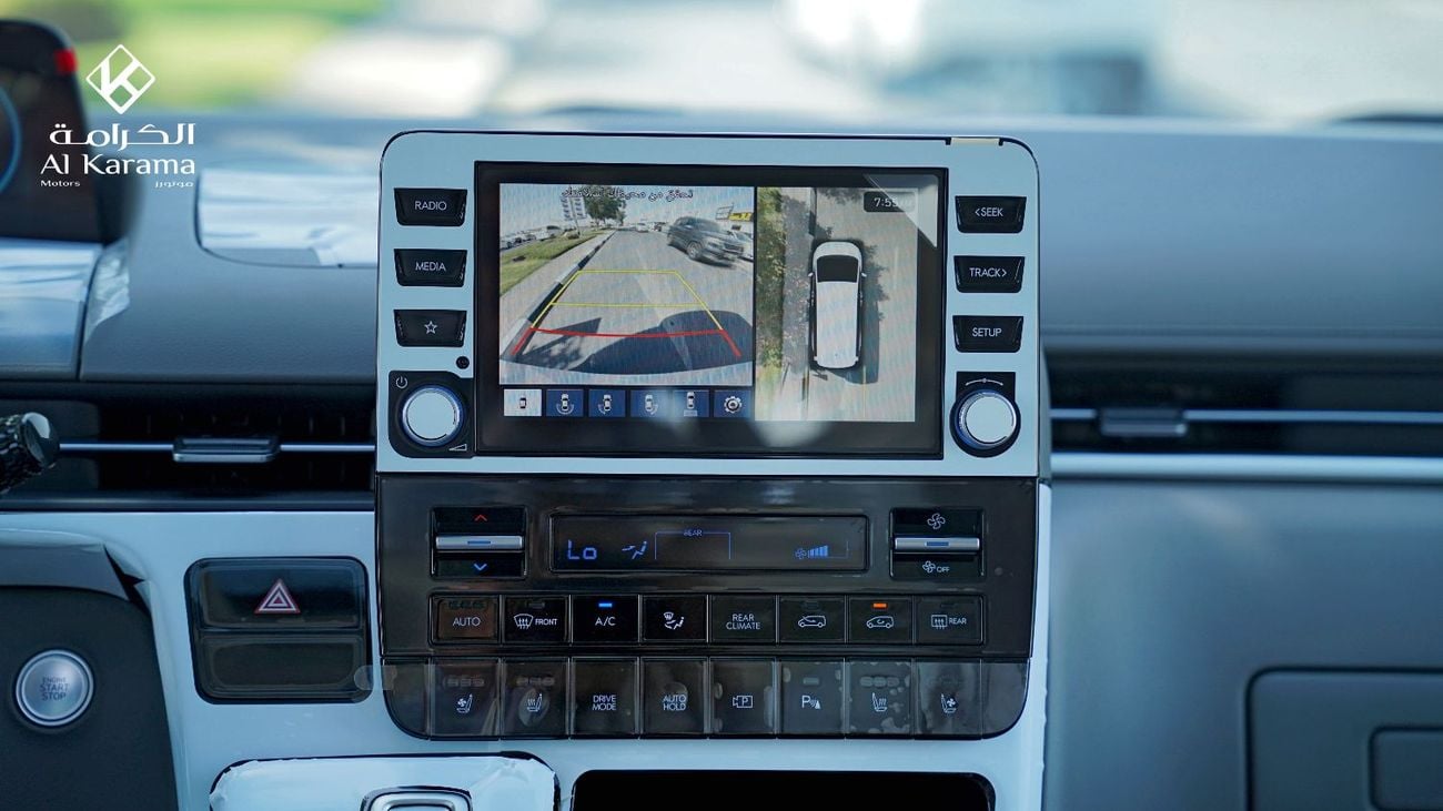 Hyundai Staria 3.5L V6  VIP Edition, 7 Seater with Pilot/VIP Seating | Boss Audio | 360 Camera |  2 Sunroof