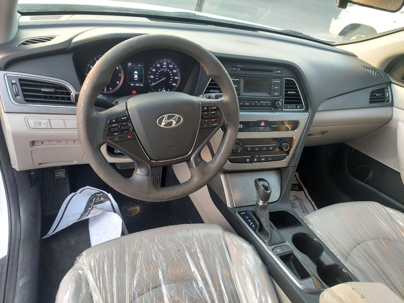 هيونداي سوناتا 2.4L PETROL AUTOMATIC TRANSMISSION ( AMERICAN SPECS)