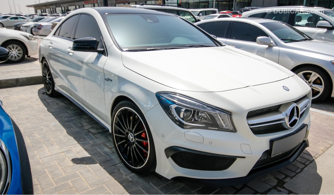 مرسيدس بنز CLA 45 AMG 4MATIC Turbo