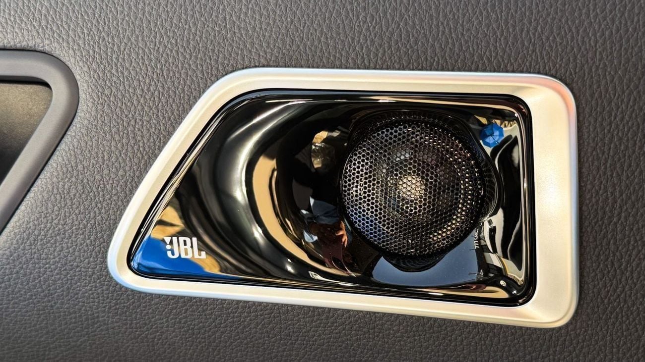 Toyota Land Cruiser VXR 4.0L TOYOTA LAND CRUISER - 2025