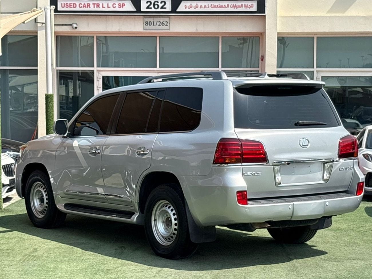 لكزس LX 570