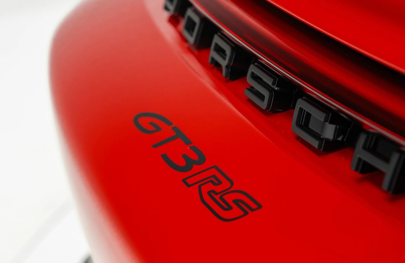 بورش 911 4.0L F-6 Naturally Aspirated Engine