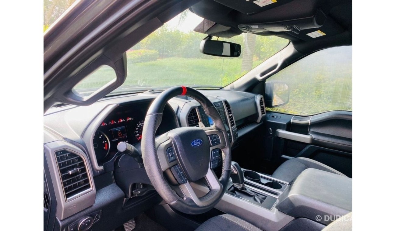 Ford F 150 Raptor Ford raptor 2020 GCC perfect condition under warranty contarct services