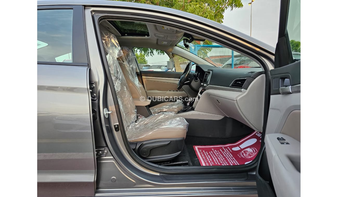 هيونداي إلانترا ELANTRA /  SUNROOF / RADAR / LEATHER (LOT # 16207)