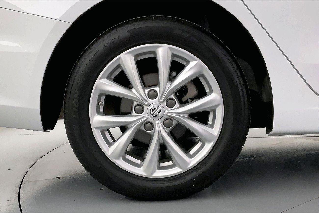 هيونداي أكسنت Smart / GL | عرض العيد الحصري | خالية من أضرار الفيضانات