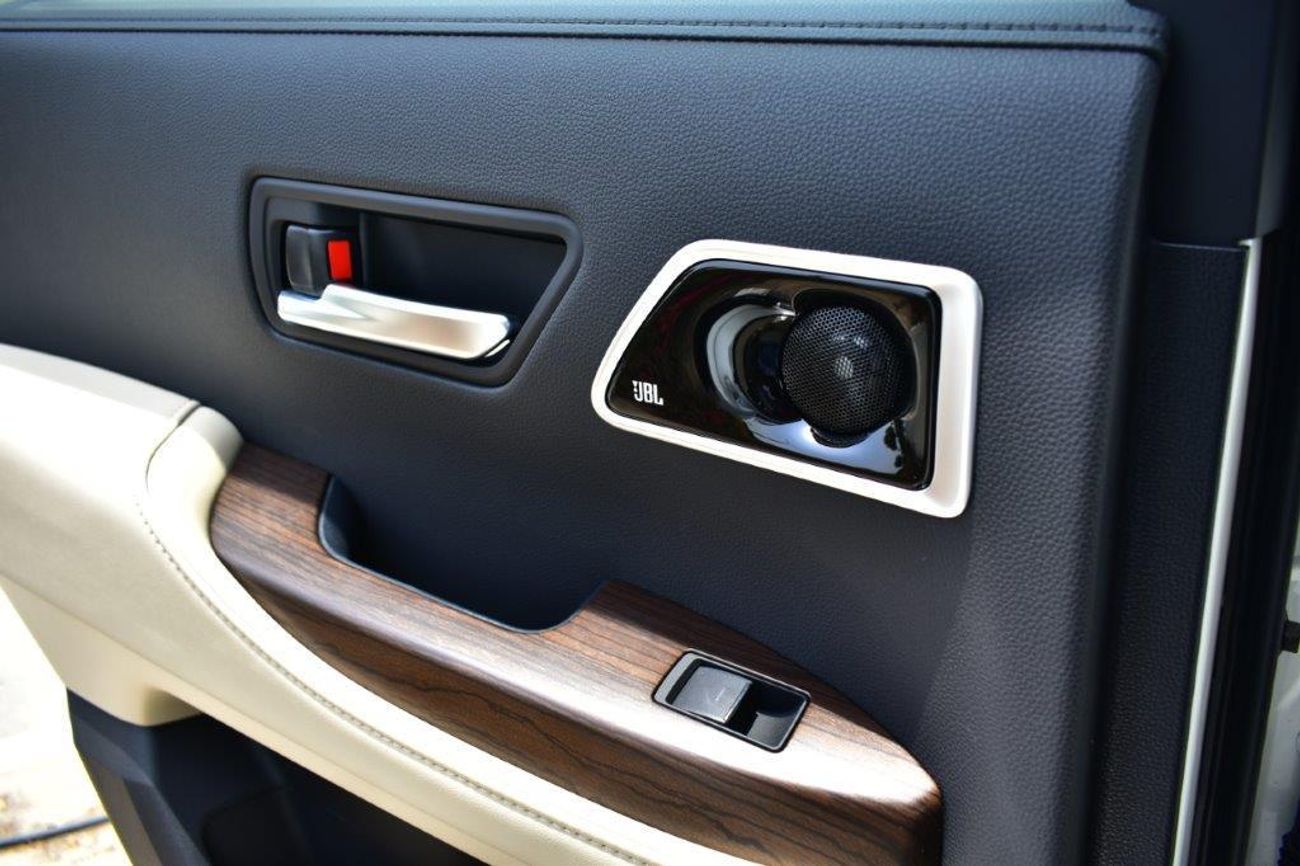 تويوتا لاند كروزر 2025 MODEL TOYOTA LC300 HYBRID VX V6 3.5L 7-SEATER AUTOMATIC TRANSMISSION