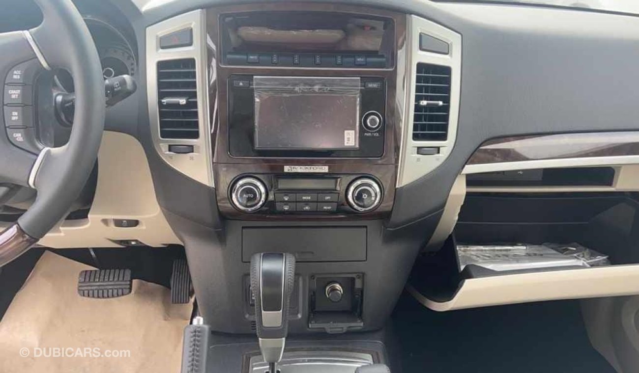 ميتسوبيشي باجيرو 2020 MODEL NEW 0 KM PAJERO COLORS AVAILABLE NOW ON SALE 3.8L ENGINE ON SALE NOW ONLY FOR EXPORT ....