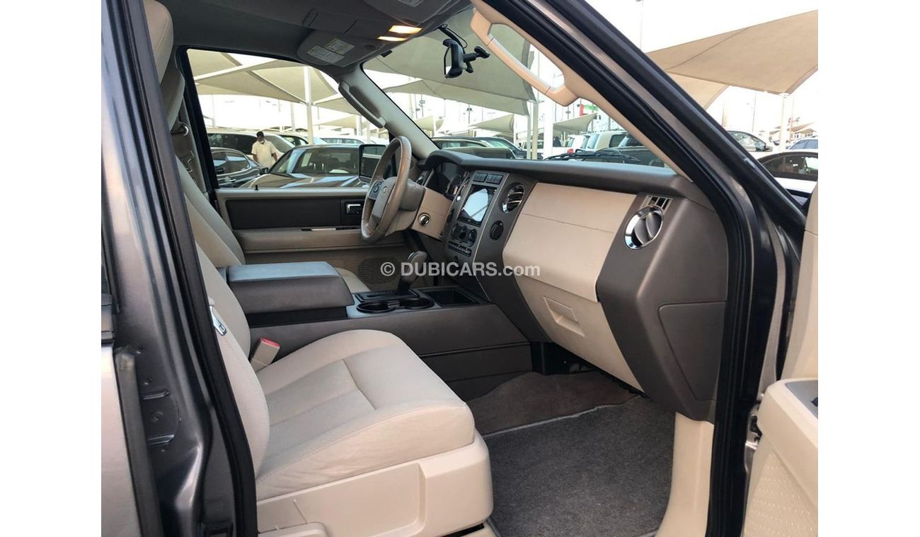 Ford Expedition Ford expadation model 2012 GCC car prefect condition full option low mileage